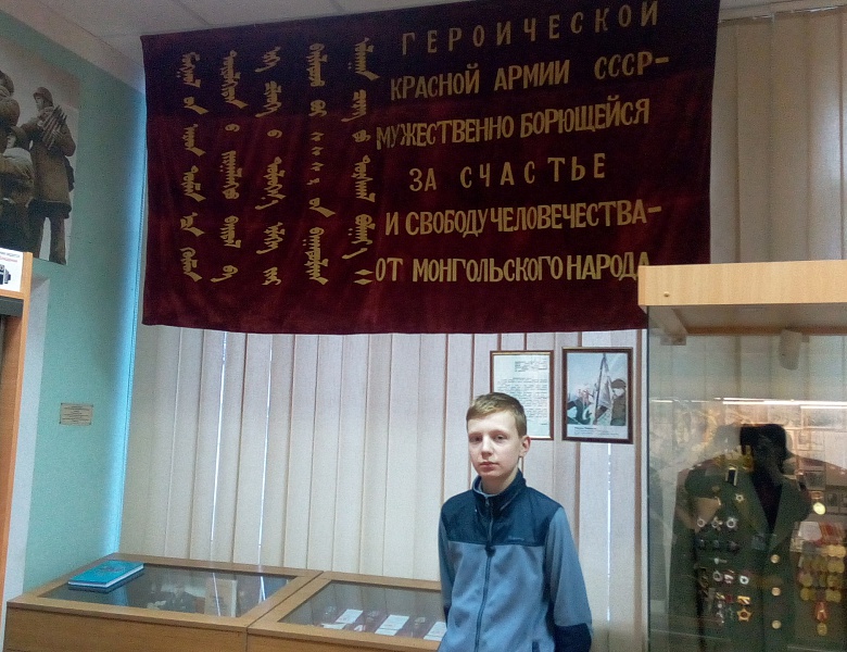 Этих дней не смолкнет слава...